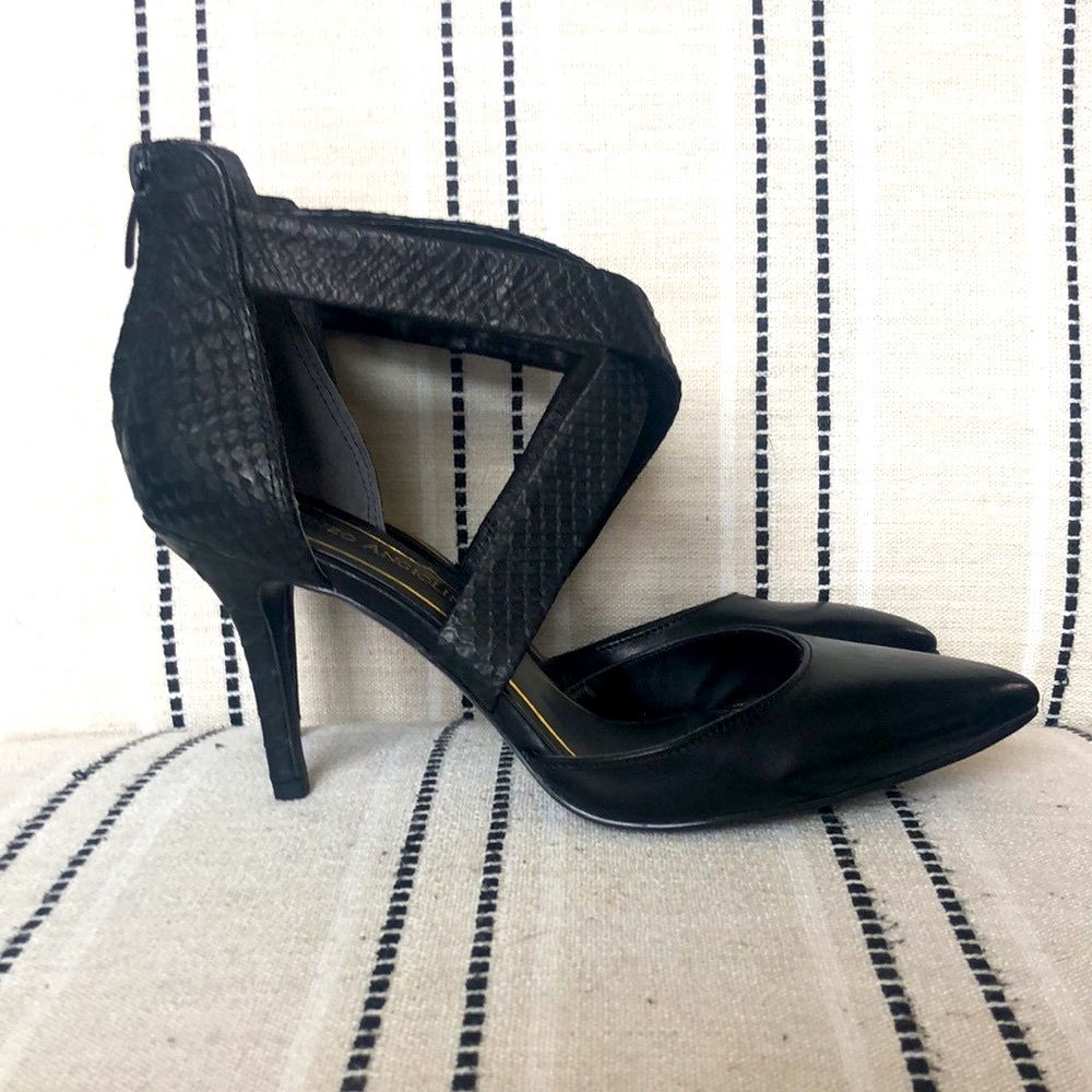 Enzo Angiolini Black Heels